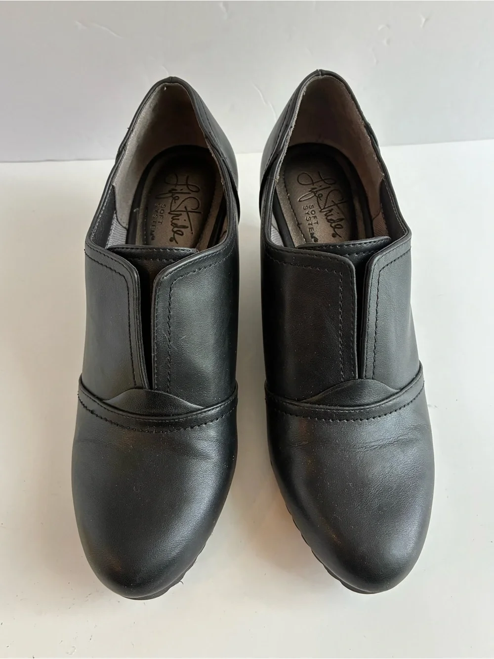 Life Stride Soft System Women’s Size 7 Black Leather Wedge Bootie
